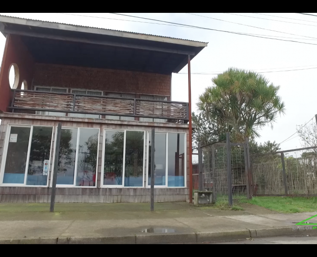 Queilen, Cafeteria, un Departamento y 4 Cabañas Full