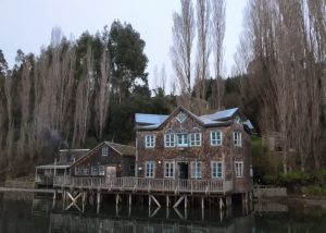 Palafito en Tongoy, terreno 5.000.-m2