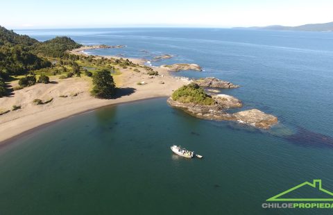 Isla Laitec 14.93 Hectareas, borde mar.