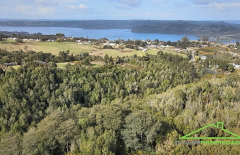 Terreno de 6700 m2 en Llicaldad, Castro