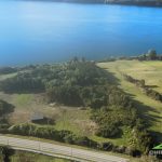 Terreno de 3 hectáreas en Pucatué, Chiloé, con 105 metros de borde mar