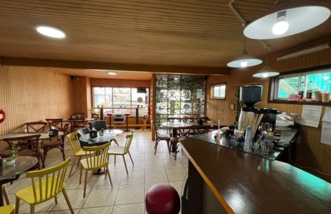 Derecho a llave, Restaurante en Quellón, Isla de Chiloé.