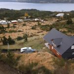 🌿 Parcela de 1,76 hectáreas con hermosa vista, bosque nativo y casa acogedora en Curanué – Quellón, Chiloé 🌿