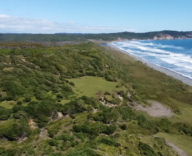 🌊 Terreno en venta en Rahue, Chiloé – 23 hectáreas con borde mar y vista panorámica